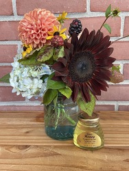 Farm Fresh Designer's Choice from Wyoming Florist in Cincinnati, OH